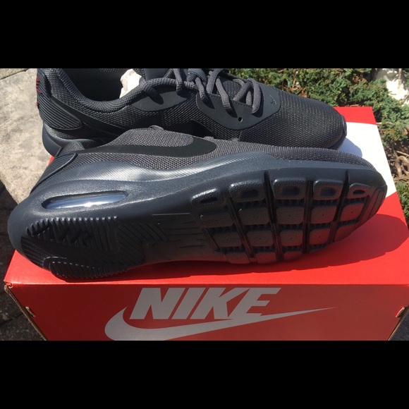 Nike Air Max Oketo running sneaker - Picture 4 of 4